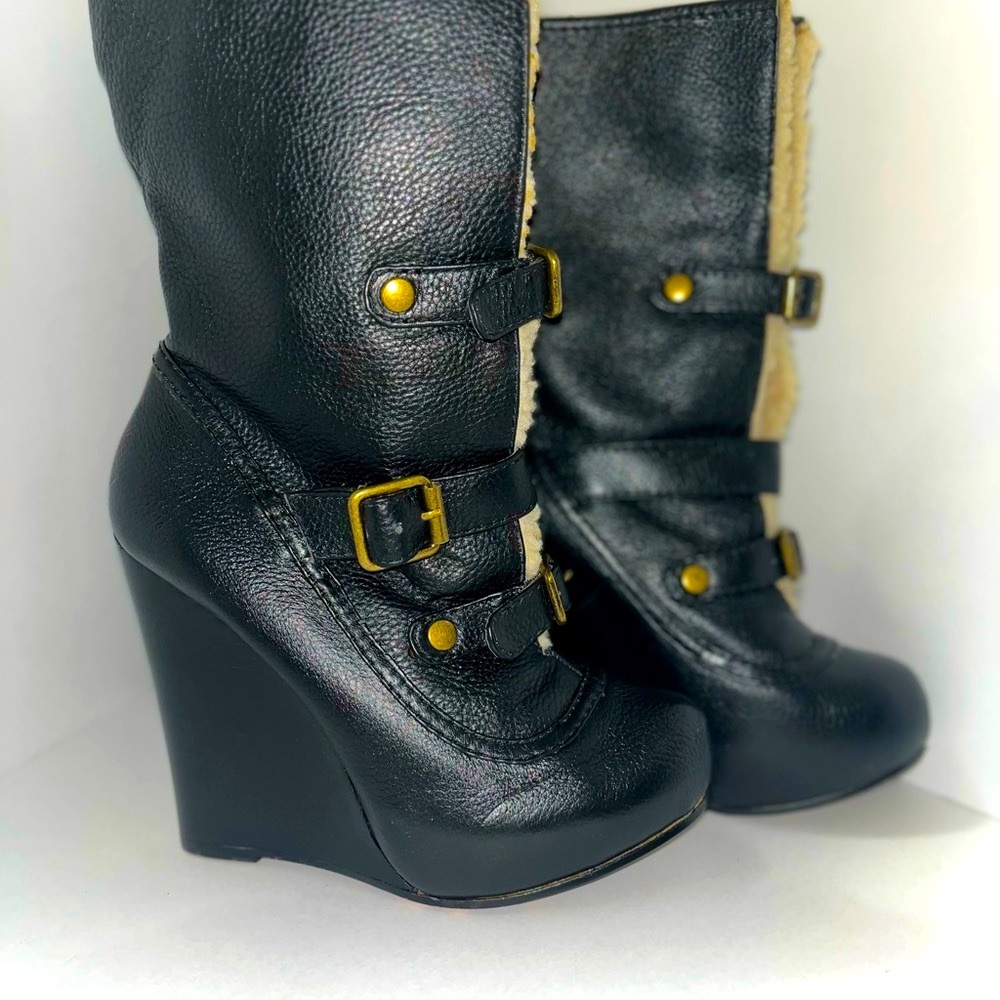 Betsy Johnson Ryderrr Wedge boots, size 7.5